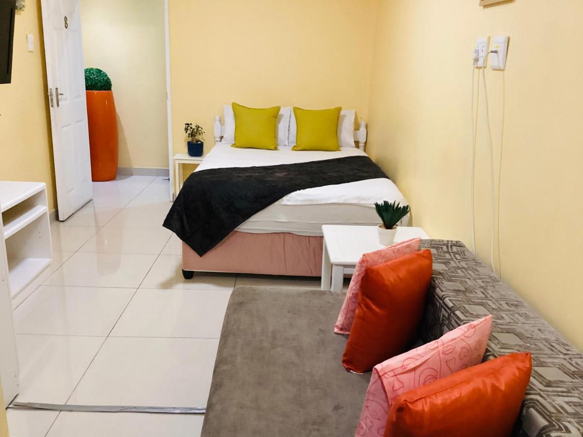 Mowetu Guest House Cape Town Exterior photo